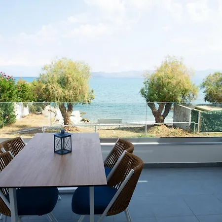 La Mer Bleue Beachfront Boutique Apartments Vrachati Exterior photo