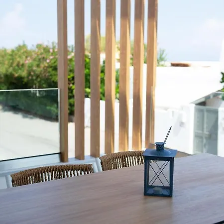 La Mer Bleue Beachfront Boutique Apartments Vrachati Exterior photo